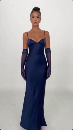 Maxi Dress With Gloves, Navy Blue Classy Dress, Sydney Sweeney Blue Dress Anyone But You, Navy Silk Prom Dress, Dark Blue Silk Prom Dress, Navy Blue Ball Dress, Prom Dresses Gloves, Masquerade Dress Ideas Prom, Prom 2024 Dress