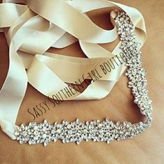 New Gorgeous Ivory Rhinestone Ribbon Belt. Great To Add That Extra Bling To Your Prom Or Wedding Dress. Or For An Outfit Out On The Town. One Size Fit. Plenty Long To Tie Bow. Xs-Xl Boho Gypsy Western Hippie Coastal Farmhouse French Vintage Renaissance Victorian Anthropology Beach Lace Christmas Yellowstone Holiday Shabby Chic Rustic Preppy Tropical Spell Anthropologie Coachella Festival Love And Lemons Free People Faux Fur Closet Details Please Read No Low-Ball Offers Shipping 1-4 Days No Excha Wedding Pearls, Crystal Wedding Dress, Bridal Sash Belt, Bridal Applique, Wedding Belt, Wedding Dress Belt, Wedding Sash Belt, Bling Wedding, Dress Sash