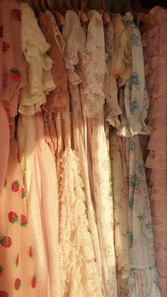 Princess Core, Mia 3, Princess Aesthetic, The Closet, Soft Girl, الرسومات اللطيفة, Victorian Era, Pink Aesthetic, Girly Things