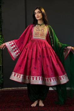 Latest Afghan Girls Clothes Design #masacouture #afghandress #afghanclothes #afghanfashion #لباس افغانی Girls Clothes Design, Afghan Traditional Dresses, Afghanistan Culture, Afghan Culture, Women Trousers Design