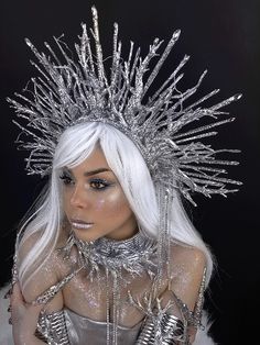 Winter Silver Queen Crown of Branches Ice Queen Photo session Ice Princess Costume, Ice Crown, Snow Queen Illustration, Ice Queen Makeup, Bride Winter, Woodland Crown, Crown Bride, Gala Party, Snow Crystal