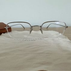 Lightweight Semi-Rimless Unisex Eyeglasses In Excellent Condition. Made In Italy. Measurements 50-21-145. Includes Original Case And Cleaning Cloth. Will Include An Additional Case That Is Brand New. Frameless Glasses Women, Vintage Prescription Glasses, Semi Rimless Glasses, Glasses Inspo, Frameless Glasses, Short Dyed Hair, Rimless Glasses