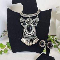 Boho Ethnic Bib Style Necklace Silver Tone With Crystal Stones And Black Faux Stones 20" Total Chain Length Post Button Style Earrings New #28 Bohemian Hippie Gypsy Ethnic Casual Dressy Wedding Festival Black Bohemian Dangle Jewelry, Bohemian Black Dangle Jewelry, Black Dangle Jewelry For Festivals, Black Dangle Jewelry For Festival, Elegant Silver Jewelry Sets For Festivals, Bohemian Silver Jewelry Sets For Party, Colored Pearl Necklace, Black Bohemian, Chain Link Necklace Silver