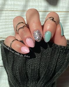 Dips Nails, Cutesy Nails, Short Stiletto Nails, Future Nails, Stiletto Nails Short, Nail Hacks, Nail Polish Colors Fall, Blonde Roots, Ombre Acrylic Nails