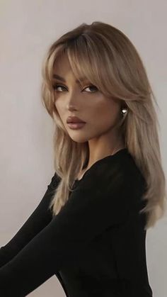 Blonde Hair With Bangs, Medium Layered Hair, Medium Length Hair With Layers, Bangs With Medium Hair, Hairstyles For Layered Hair, Blonde Hair Inspiration, Haircuts For Medium Hair, Haircuts Straight Hair, Long Hair With Bangs