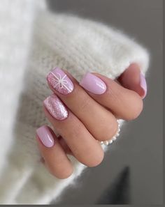 Nail Art Noel, Ideas Navideñas, Milky Nails, Red Christmas Nails, Nagel Tips, Cute Christmas Nails, Christmas Nails Easy, Christmas Gel Nails, Simple Gel Nails