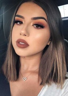 Winter Make-up, Winter Make Up, Maquillage On Fleek, Mekap Mata, Bold Lip Color, Prom Makeup Looks, Fall Makeup Looks, Brown Lipstick, Glitter Eye Makeup