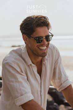 Beach Sunglasses Men, Stylish Glasses For Men, Sunglasses Beach, Clubmaster Sunglasses, Beach Sunglasses, Shades Sunglasses, North Beach