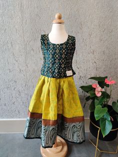 Kids Pavada Kids Pattu Langa Girl Pavada Baby Girl Dress Indian Kids Girl Dress Indian Girls Dress indian Wear for Kids 2-3 Year - Etsy Baby Girl Dresses Indian, Pattu Langa, Dress Indian, Dresses Kids Girl, Handloom Saree, Girls Dress, Indian Wear, Girl Dress