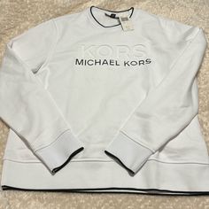 Nwt White Michael Kors Crewneck Sweatshirt White Logo Sweater For Fall, White Cotton Logo Sweater, White Sporty Sweater With Logo, Sporty White Sweater With Logo, White Long Sleeve Sweater With Logo, White Logo Crew Neck Sweatshirt, Sporty White Sweater With Logo Detail, White Logo Tops For Fall, White Logo Top For Fall