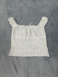 -Preloved, in great condition, 100% cotton -Pit to pit:34cm, length:39cm -Best fits uk4 #coquette #dollcore #fairy #jfashion #balletcore Kawaii Harajuku, J Fashion, Sewing Ideas, Womens Clothing Tops, Favorite Outfit, Off Shoulder, Blouses For Women, Bathing Beauties, Tops & Tees