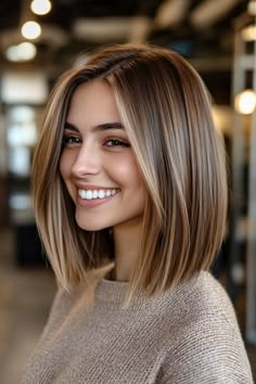 Click for More ➡️ | Save for Later ❤️  A straight lob with delicate beige highlights for a sophisticated and understated look. (Straight Lob with Soft Beige Highlights - Medium Length Haircuts For Thick Hair) Low Light Bob Haircut, Lob For Thick Hair Straight, Shoulder Length Hair Cuts Long Bobs, Mid To Short Length Hair, Womens Medium Length Haircut Straight, Haïr Cut Medium Hair Straight, Hairstyles Thick Straight Hair, Lob Fine Hair Straight, Medium Length Hair Lob