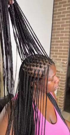 Small Knotless Box Braids Hairstyles, Extra Small Knotless Box Braids Parting, Plats Braids For Woman, Small Knotless Braids Parting, Small Plaits Hairstyles, Small Knotless Box Braids Parting, Xs Box Braids, Small Plaits Box Braids, Small Knotless Braids Hairstyles