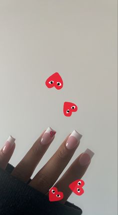 French Tip Nails With Love Heart, Nail Designs Basic Simple, Cute Basic Nails Acrylic Coffin, Cdg Heart Nails French Tip, Cdg French Tip Nails, Short Acrylic Nail Designs For Summer French Tips, Summer Acrylic Nails Medium Length, Cute Basic Nails Acrylic, Short Square Acrylic Nails French Tips With Design