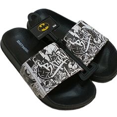 Batman Slides/ Sandals. Boys Size 1. The Straps Are Done In A Black And White Comic Book Style With Black Soles. Nwot. Bundle And Save On Shipping, We Have A Large Variety Of Items. 111822 Davids Bridal Shoes, Adidas Shoes Yeezy, Superman Baby, Black Batman, Logo Flip Flops, Batman Kids, Black And White Comics, Glass Shoes, Kids Flip Flops