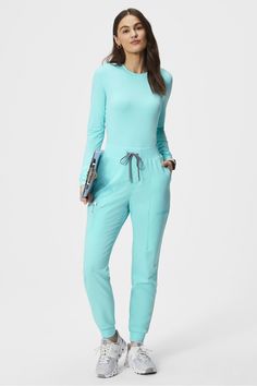 High Rise On-Call Scrub Jogger Fabletics SEASIDE female Activewear >> Scrubs >> Bottoms >> Product Feed MotionTech regular Scrubs Cute Outfit, Scrubs Uniform Fashion, Female Activewear, Scrubs Uniform, Feeling Hot, Uniform Fashion, Fine Yarn, Pocket Top, Cute Outfit