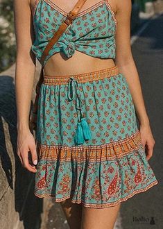 Boho Short Flowy Skirt Cora - Boho Dress Official Short Flowy Skirt, Bohemian Shorts, Skirts Short, Bohemian Skirt, Boho Skirt, Bohemian Blouses, Moda Boho, Summer Fashion Dresses, Floral Mini Skirt