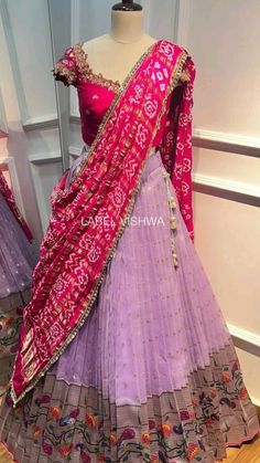 #lehanga Bandini Lehangas, Paithani Lehanga Designs, Indian Lehenga Blouse Designs, Paithani Half Saree Designs, Latest Half Saree Designs Party Wear, Paithani Half Saree, Lehenga Outfit Ideas, Georgette Half Saree, Bandini Dupatta