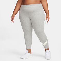 Leggings Plus Size, Club Fits, Graphic Leggings, Nike Swoosh Logo, Workout Regimen, Swoosh Logo, Active Leggings, In The Gym, Nike Swoosh