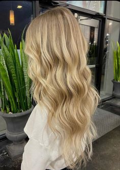 Hair Extensions Long, Blonde Hair Goals, Perfect Blonde Hair, Bright Blonde Hair, Summer Blonde Hair, Dyed Blonde Hair, Long Hair Extensions, Light Blonde Hair, Hairpieces For Women