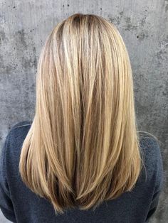 Blond Hair Face Framing, Mid Back Length Hair Straight, Medium Length Hair With Soft Layers, Hairstyles For Pin Straight Hair, Haircut With Long Layers, Mid Back Length Hair, Haircuts For Long Hair With Layers, Layered Hair With Bangs