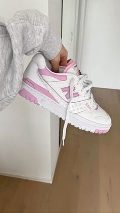 New Balance 550 Lilac Cloud, 550 New Balance Pink, Back To School Shoes 2024 New Balance, New Balance Shoes 550 Pink, Bubblegum New Balance 550, New Balance 550 Pink White, New Balance 550 White Pink, Cute Womens Shoes Sneakers, Pink White Sneakers