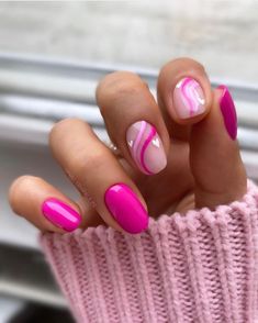 Cute Simple Valentines Nails Pink, Valentines Day Nails For Short Nails, Hot Pink Nails For Summer, Hot Pink Short Nail Designs, Trendy Minimalist Nails Short, Short Valentines Day Nails Pink, Short Hot Pink Nails With Design, Nails Fucsia Hot Pink, Pink Nails Short Almond