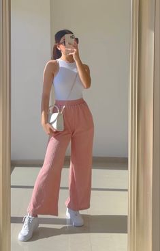 Casual Trendy Outfits 2023, College Outfit For Summer, Late Summer Outfits Midsize, Cute Casual College Outfits Summer, College Wear Outfits Summer, Easy Outfit Ideas Casual Summer, Korea In May Outfit, 20 Year Old Outfits Casual, Trendy Outfits For Spring 2024