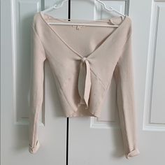 Super Stretchy, Comfy, Soft And Blush Pink Sweater With Cute Tie! Purchased At Brandy Melville. Never Worn. Fall V-neck Crop Top For Brunch, V-neck Crop Top For Brunch In Fall, Blush Pink Sweater, Pink Sweater, Brandy Melville, Sleeve Sweater, Brandy, Long Sleeve Sweater, Blush Pink