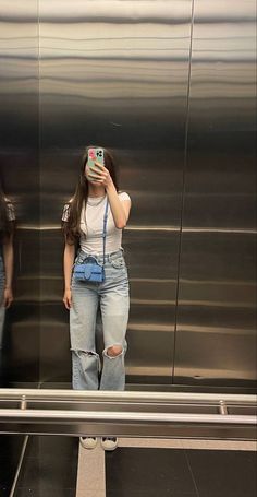 Outfit Ideas For Spring, Celebrity Casual Outfits, Trendy Outfit Ideas, Casual College Outfits, Everyday Fashion Outfits, Cute Spring Outfits, Casual Day Outfits, Elegante Casual, Classy Casual Outfits