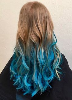 20 Dip Dye Hair Ideas - Delight for All! Light Brown Hair With Blue Highlights, Blue And Brown Hair, Blue Dip Dye Hair, Blonde Dip Dye, Kelly Hair, Dipped Hair, Blonde Dye, Dyed Tips, Dyed Hair Pastel