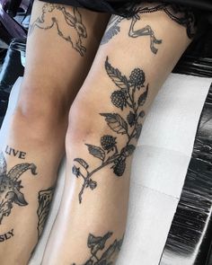 Bold Line Work Tattoo, Tattoo Ideas Symmetrical, Plants And Butterflies Tattoo, Grunge Floral Tattoo, Upside Down Flowers Tattoo, Best Flowers To Tattoo, Floral Calf Tattoos For Women, Goth Plant Tattoo, Fern Rib Tattoo