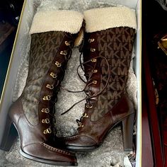 Slightly Worn, Excellent Condition Michael Kors Boots, Fancy Shoes, Michael Kors Shoes, Fur Trim, Lace Up Boots, Shoe Laces, Block Heels, Michael Kors, Lace Up