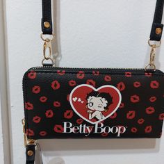 Beautiful Sexy Betty Boop Black Wristlet Wallet Cross Body New 3 Ways ** As A Wallet ** As A Wristlet ** As A Crossbody ****Send Me Bundle Offers, Otherwise No Trades & No Lowballers Please.. Trendy Black Wallets For Party, Betty Boop Black, Betty Boop Purses, Betty Boop Pictures, Black Wristlet, Wristlet Wallet, Betty Boop, Art Sketches, Cross Body