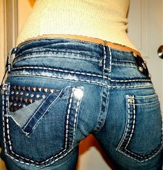 Boho Closet, Nice Jeans, Jeans Diy, Stockholm Fashion, Denim Style, Pinterest Closet, Best Jeans, Hot Outfits