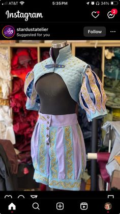 Renfaire Outfit Jester, Jester Outfit Medieval, Pink Clowncore Outfit, Ren Faire Clown, Jestercore Aesthetic, Bard Aesthetic Outfit, Jester Costume Female, Jester Medieval, Jester Clothes