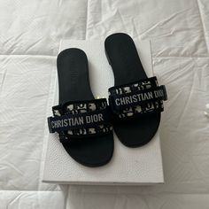 Authentic Christian Dior Slides! I Love These Slides So Bad I Hate To Give Them Up Considering I Wore Them Only Twice! But I Did Get A Bigger Size So I’m Selling Them They Are Honestly Soooo Cute, Perfect For Any Event. I Have Worn Them Twice And Are Still In Perfect Condition. Please Don’t Hesitate To Ask Me For A Facetime Call Or More Photos If Verification Needed! Shipping Is Free For Anyone That Lives Within The San Fernando Valley (Dm Me). If You Are Outside Of That Area Please Pay Shipping Luxurious Bags Collection, Christian Dior Sandals Outfit, Christian Dior Slippers, Christian Dior Slides, Christian Dior Sandals, Dior Slides, Sandals Design, Dior Purse, Christian Dior Shoes