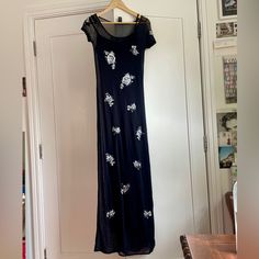 Incredible And Rare 2000s Maxi Vivianne Tam Piece In Excellent Condition. Stretchy Mesh Material With Exquisite Appliqu Flowers All Over. Size 1 (Xs/S). Black Slip Inside Is Fully Detachable And Can Be Worn On Its Own. You Can Also Wear The Mesh On Its Own Over A Swimsuit Or For A Bold Look With Lingerie :) Evening Sheer Maxi Dress With Short Sleeves, Black Silk Dress With Short Sleeves, Black Silk Short Sleeve Dress, Fitted Black Embellished Maxi Dress, Black Sheer Silk Maxi Dress, Fitted Silk Maxi Dress Floor-length, Fitted Silk Floor-length Maxi Dress, Black Silk Maxi Dress For Evening, Black Silk Floor-length Maxi Dress