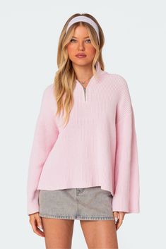 Online Only! Stay relaxed to the max in this essential cozy Edikted oversized zip sweater. Throw it over any outfit for the perfect chilled vibe.


	Zip sweater
	Oversized fit
	High neckline
	Knitted fabric
	100% Cotton
	Model wears size S
	Model height is 5'7
	Item care: Wash with similar color Pink Sweater Outfit Winter, Pink Sweater Outfit, Random Clothing, Visionary Fashion, Chunky Sweaters, Sweater Oversized, Sweater Oversize, School Clothes, Swimwear Dress