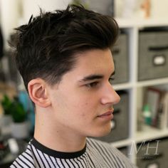 Textured Quiff, Skin Fade Hairstyle, Crew Cut Hair, Short Quiff, Young Men Haircuts, Quiff Haircut, Short Textured Hair, Gents Hair Style, Quiff Hairstyles