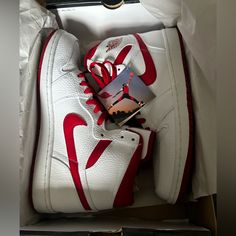 White/Varsity Red. Gently Used. Air Jordan 1 Retro, Jordan 1 Retro High, Jordans For Men, Jordan Shoes, Jordan 1, Mens Shoes Sneakers, Air Jordans, Shoes Sneakers, Red And White