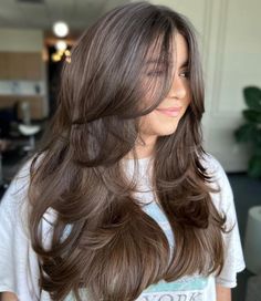 Long Blunt Cut with Butterly Layers Cut Side Bangs, Chunky Layers, Butterfly Hairstyle, Butterfly Haircut, Hair Tint, Diy Haircut, Hair 2024, Auburn Hair, Long Layered Hair