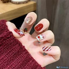 Press On Nails Christmas, Christmas Nail Art Red, Christmas Nails Designs, Red Christmas Nails, Blush Nails