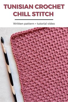 a pink crochet dishcloth next to a black and white knitting needle with text overlay that reads,'how to knit a turkish crochet chili stitch '