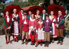 FolkCostume&Embroidery: overview of the costumes of Piemont, Italy, part 3 Biella, Vercelli, Valsesia Italy Shoes, Types Of Lace, National Dress, Palm Sunday, Traditional Dress, Tie Knots, Festival Outfits, Traditional Dresses, Around The Worlds