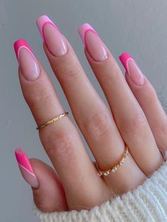 light pink and hot pink french tips coffin Pink Tip Nails, Pink French Nails, Cute Pink Nails, French Tip Nail Designs, Pink Manicure, Hot Pink Nails, Pink Gel, Coffin Shape Nails, Pink Nail Polish