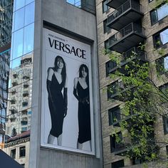 Versace Ambassador, Anne Hathaway Versace, Brand Ambassador Aesthetic, Ambassador Aesthetic, Versace Aesthetic, Famous Lifestyle, Versace Brand