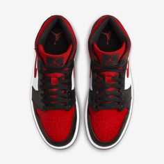 Brand: Air Jordan Model: Air Jordan 1 Mid Nickname: 'Bred Toe 2.0'Colorway: Black / Fire Red - WhiteSKU: 554724-079Release Date: 06/28/2022 Red Profile, Carolina Do Norte, Air Jordan 1 Mid Black, Black Tongue, Jordan 1 Mid White, Jordan 9 Retro, Jordan Model, Air Jordan 9, Nike Models