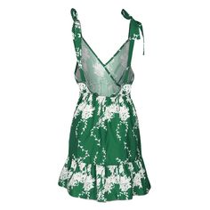 This lovely green floral dress is simply perfect. Featuring an empire waist, with a plunging v-neckline, an open back and a ruffled hem this dress pairs perfectly with wedges, heels or sandals. Made with a polyester blend for comfort and style. Casual Dresses With Sleeves, Printed Green Dress, Green Ruffle Dress, Dresses Casual Boho, Casual Dresses For Teens, V Neck Mini Dress, Casual Blazer Women, Vintage Mini Dresses, Sun Dresses