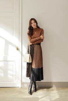 Elegant Casual Outfits For Women, Fall Outfits Women Classy, Rok Outfit, Skirts For Women, Modest Fashion Outfits, Mode Inspo, 가을 패션, Mode Inspiration, Winter Fashion Outfits